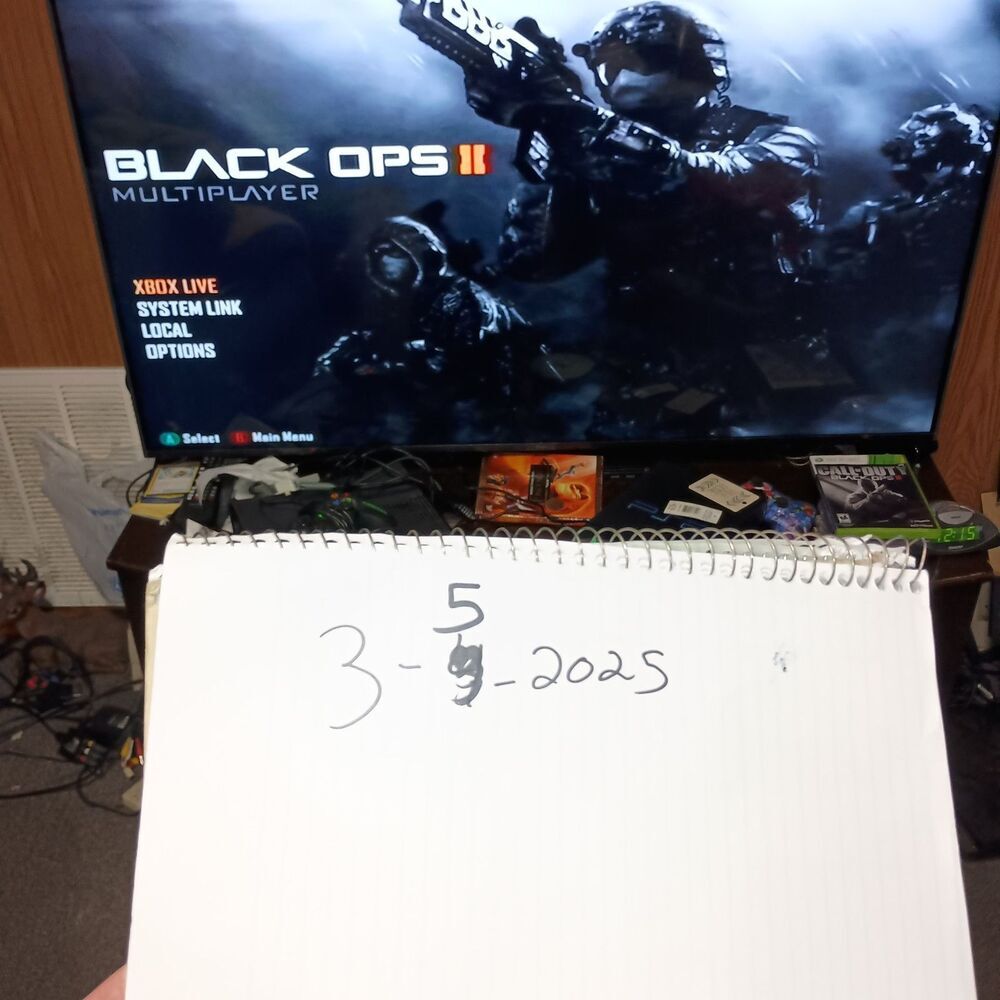 Call of Duty Black Ops II 2 Xbox 360 Complete In Box CIB Manual